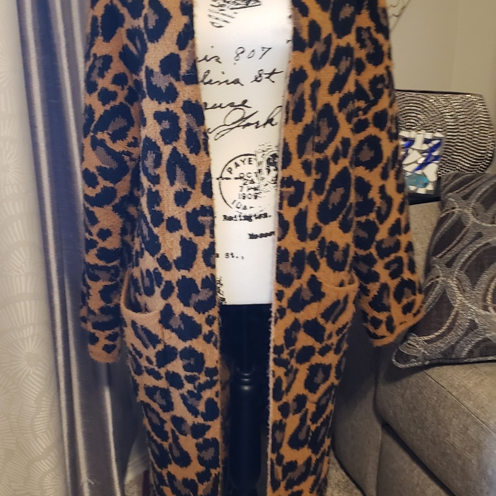 Woman long sweater Animal print